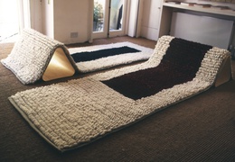 Red Rug / Blue Rug