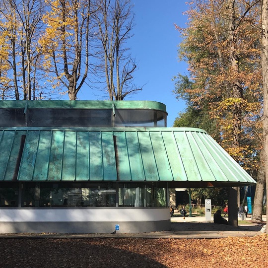 Stirling Pavillion... #architecturalbiennale #jamesstirling #biblioteca #architecture #venezia