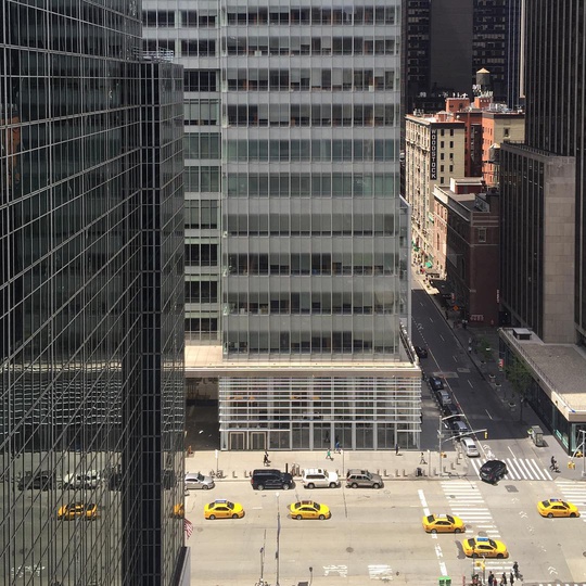 Views of NYC... #nycxdesign #nyc #observationsfromNYC #design #JacquesTati #Playtime