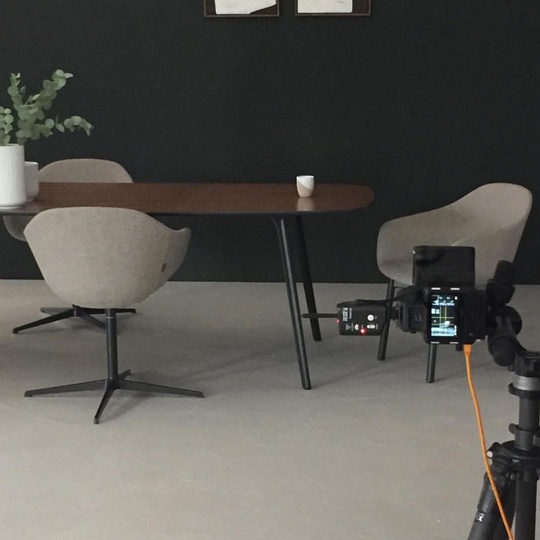 Quiet Chair we designed for @modusfurniture during a recent shoot, showing both the pedestal and stained oak leg versions... #quietchair #design #simplicity #modern #design #London #modus #modusfurniture #meetingchair #diningchair #michaelsodeaustudio